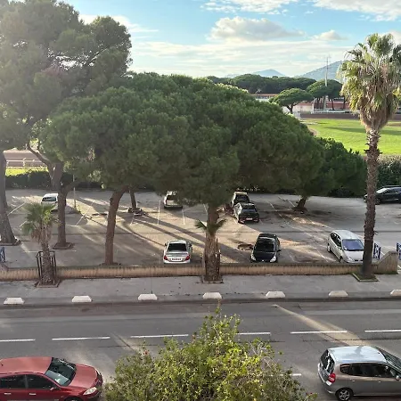 Apartment Ensoleille Pres Du Port Et Des Plages Solea *
